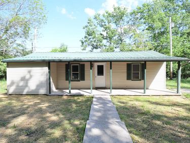 1093 Bonds Mill Road, Lawrenceburg, KY 40342