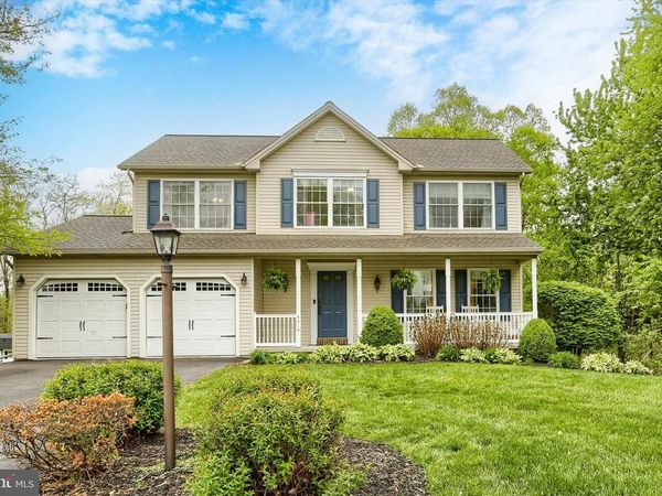 6319 VALLEYBROOK DRIVE , MECHANICSBURG, PA 17050