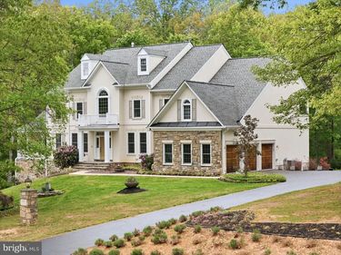 2207 ARYNESS DRIVE , VIENNA, VA 22181