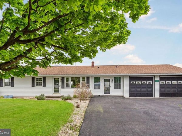 3251 ENOCH BROWN ROAD , GREENCASTLE, PA 17225