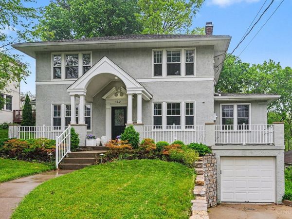 1241 Paddock Hills Avenue, Cincinnati, OH 45229