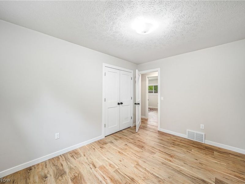 9564 Wolf Road, Windham, OH 44288 Photo 15