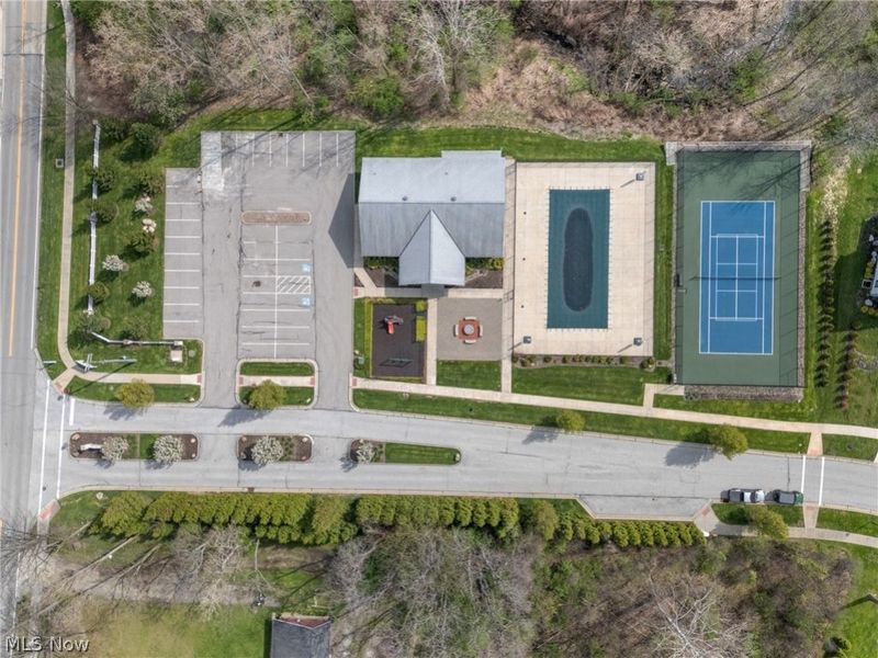 445 Crystal Lake Drive N, Chagrin Falls, OH 44022 Photo 48
