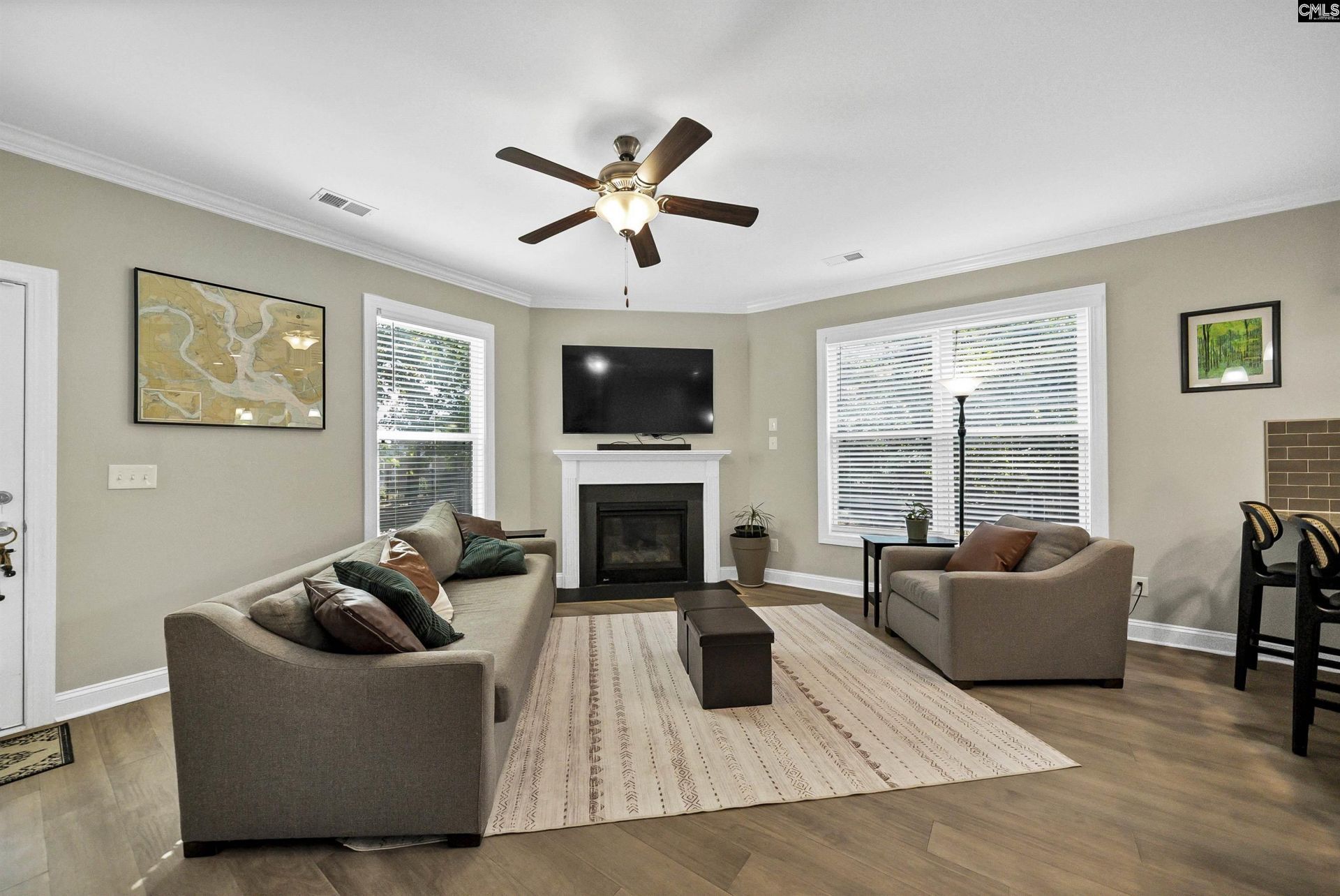 205 Quiet Cove Court  Photo 13