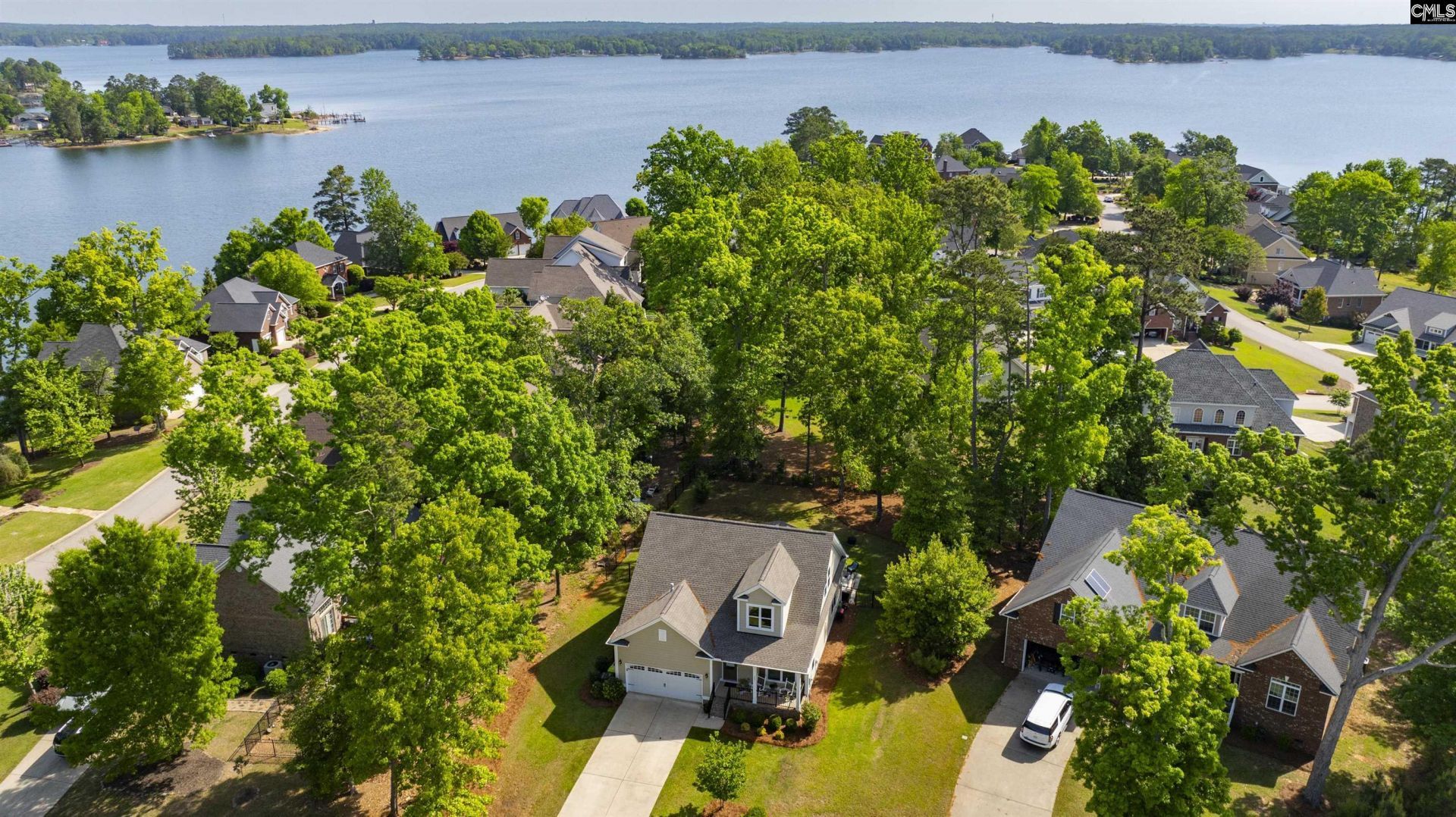 205 Quiet Cove Court  Photo 4