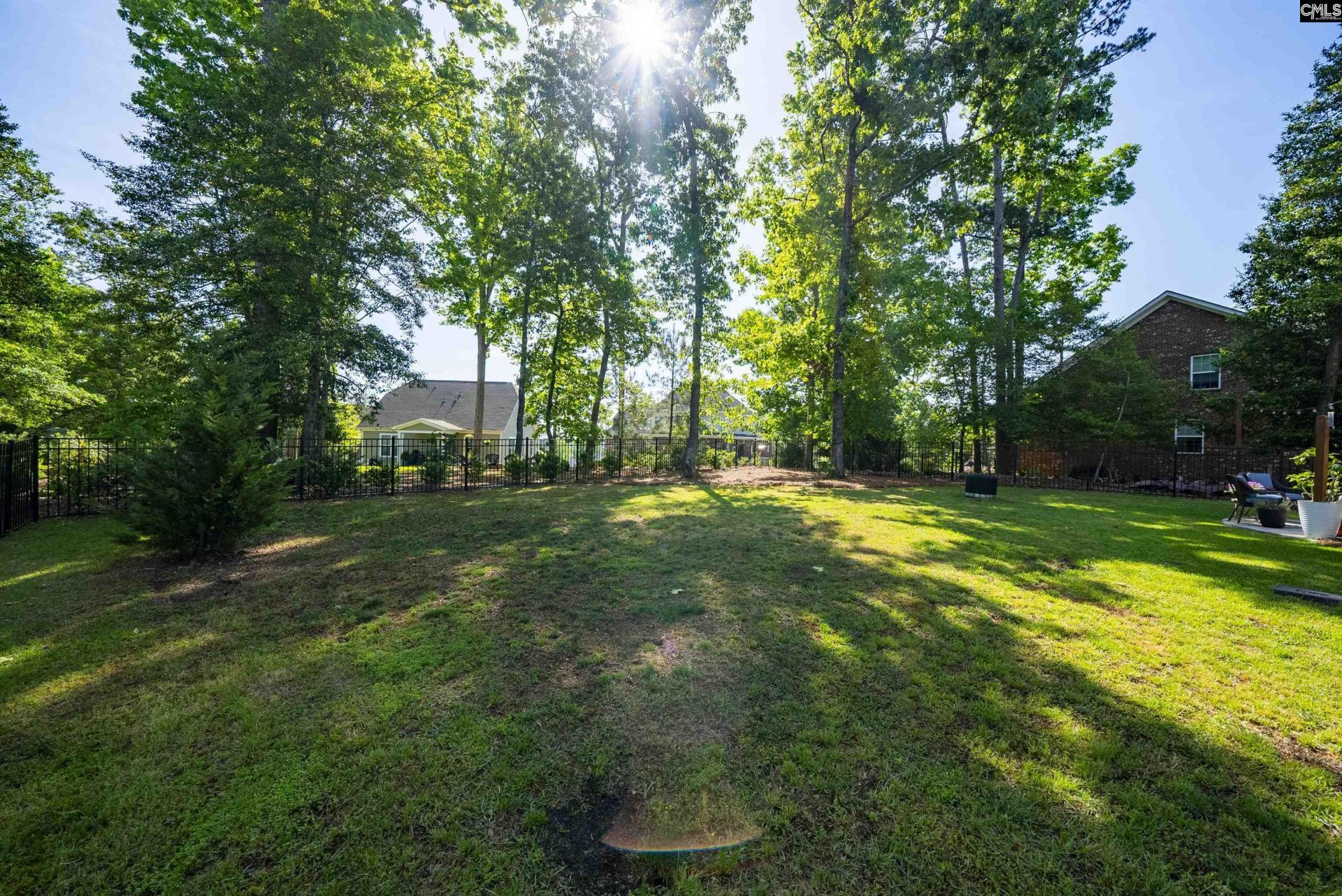 205 Quiet Cove Court  Photo 5