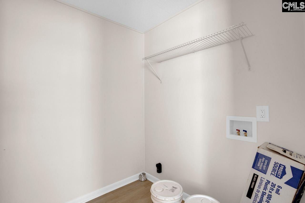 313 Forestwood Drive  Photo 14