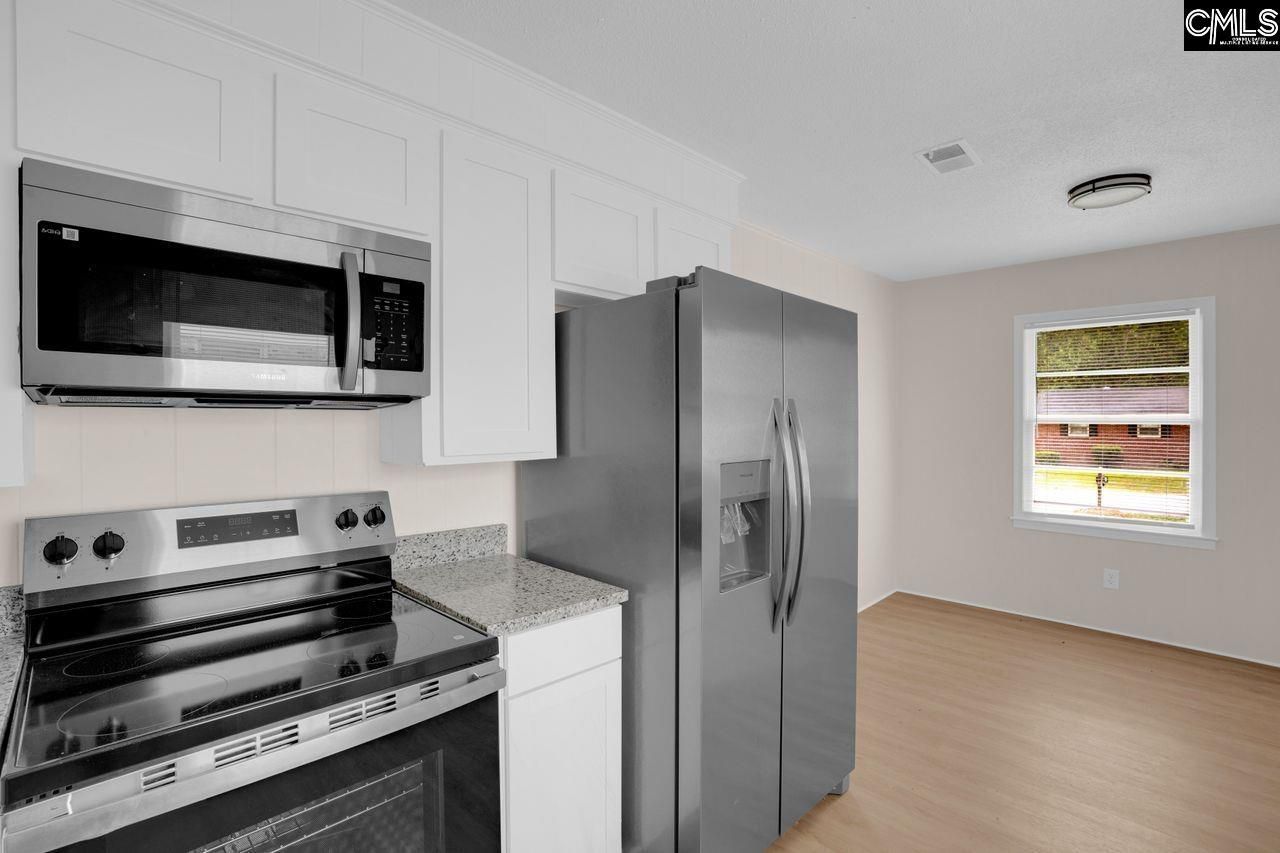 313 Forestwood Drive  Photo 15