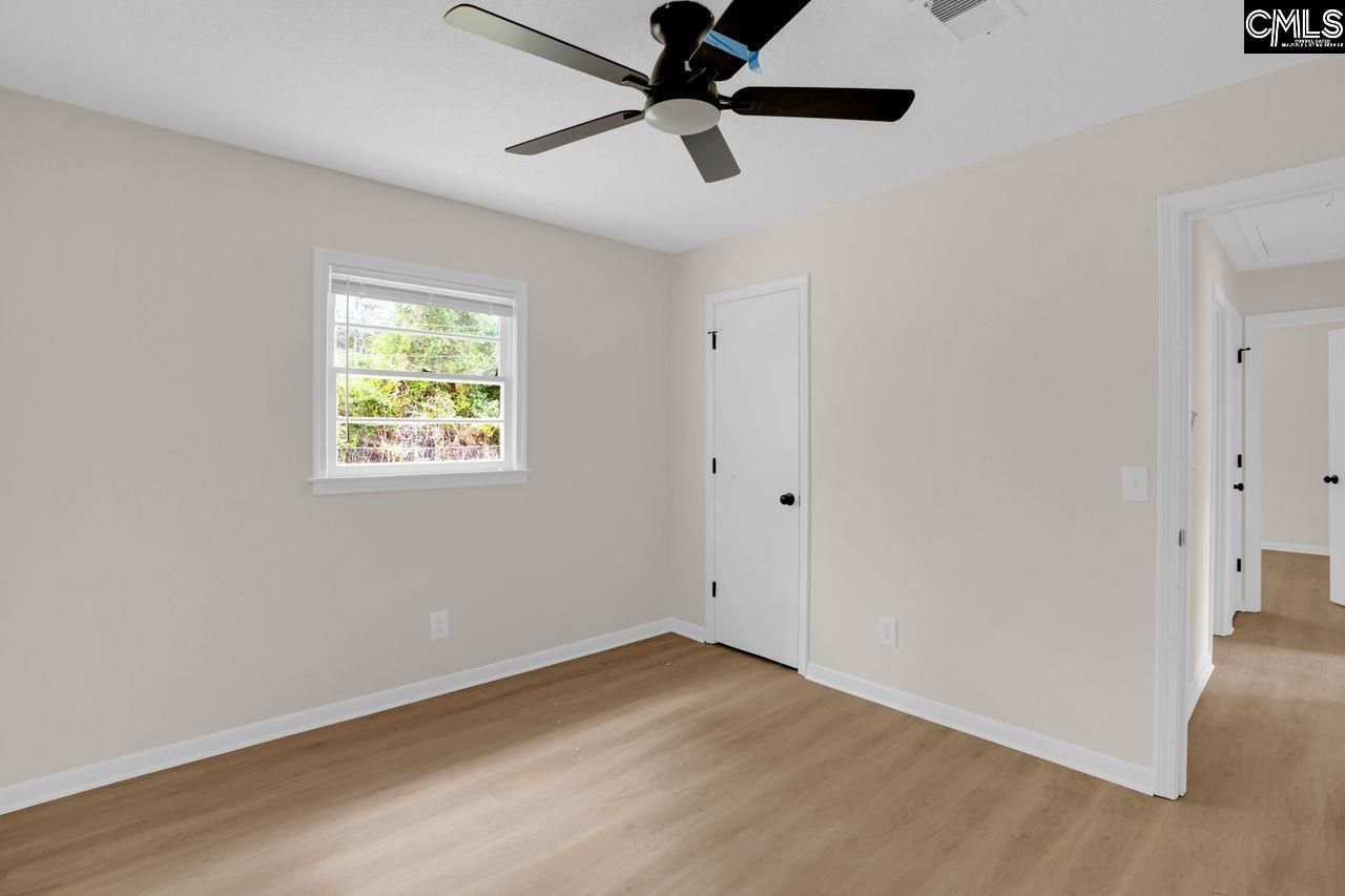 313 Forestwood Drive  Photo 17