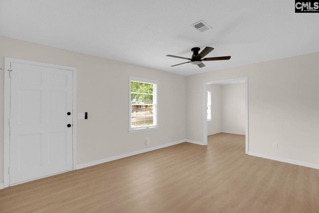 313 Forestwood Drive  Photo 6