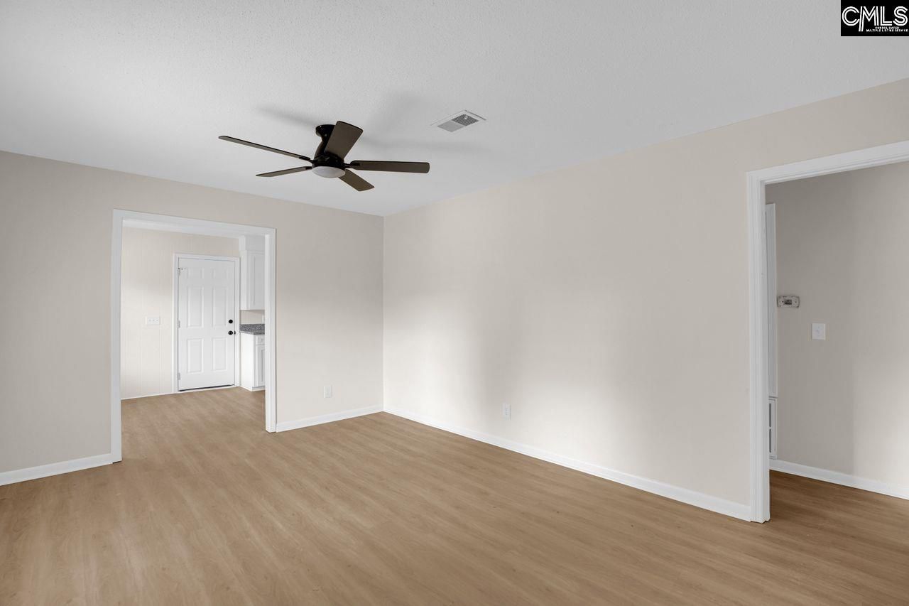 313 Forestwood Drive  Photo 8