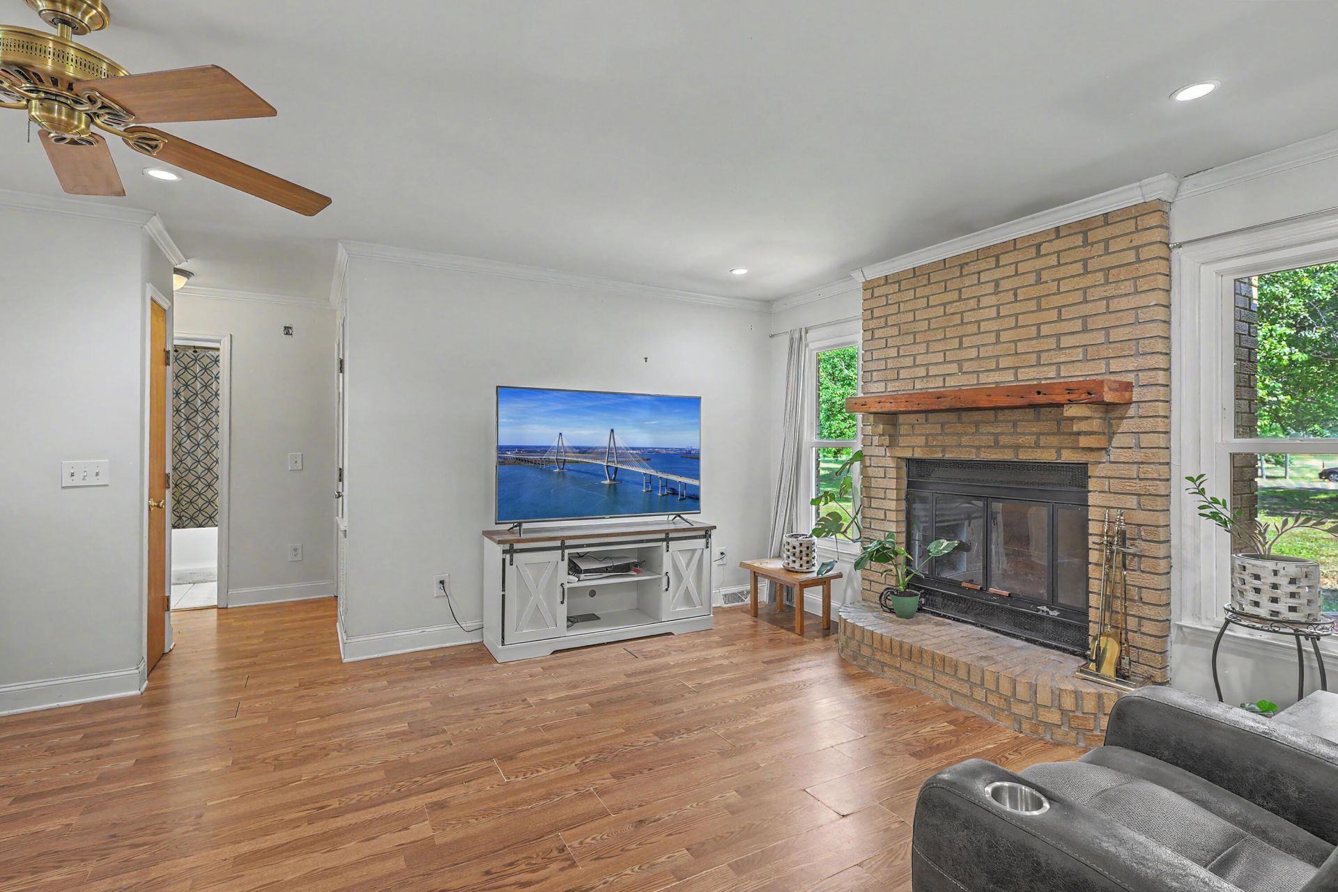 457 Rice Road Photo 10