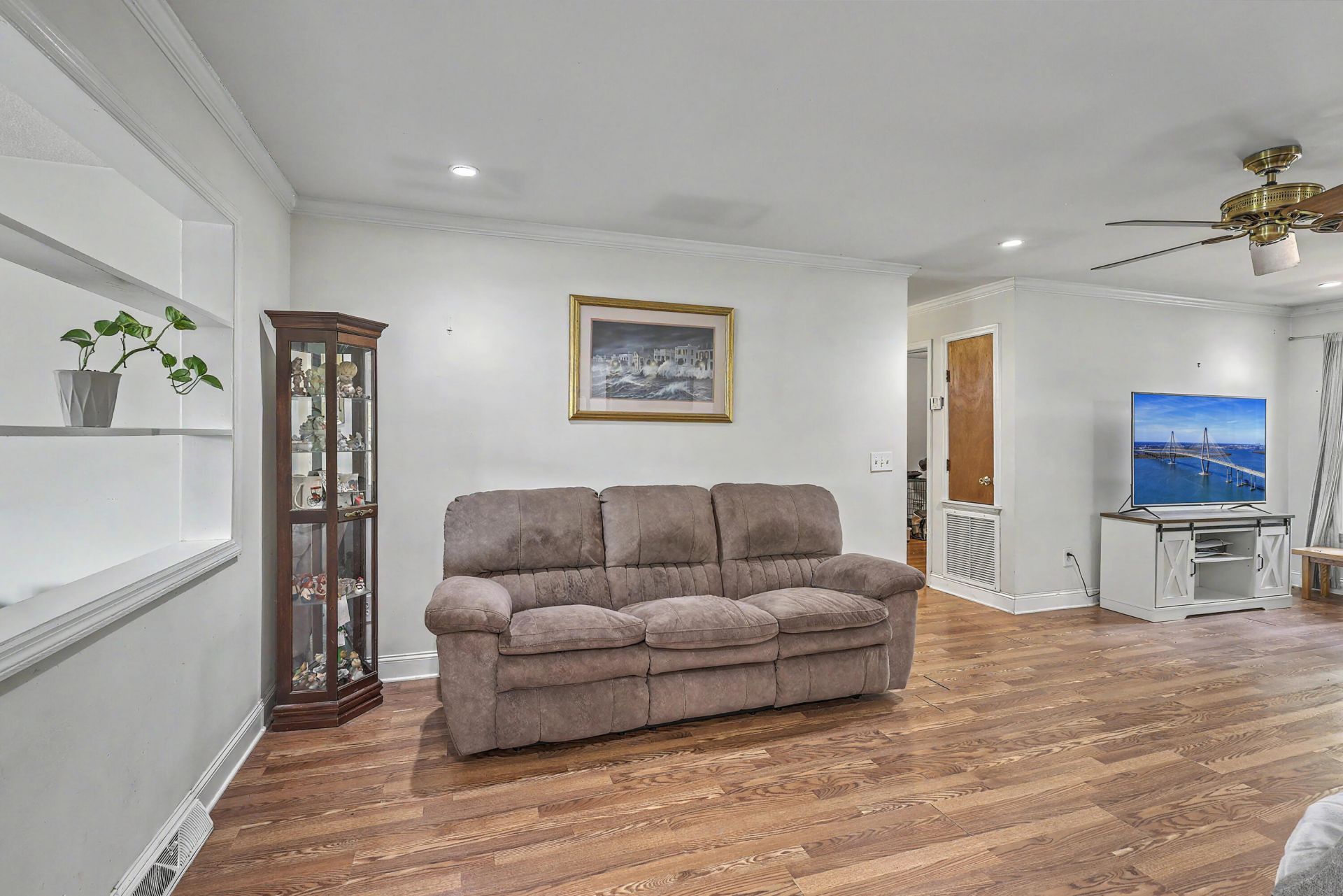 457 Rice Road Photo 14