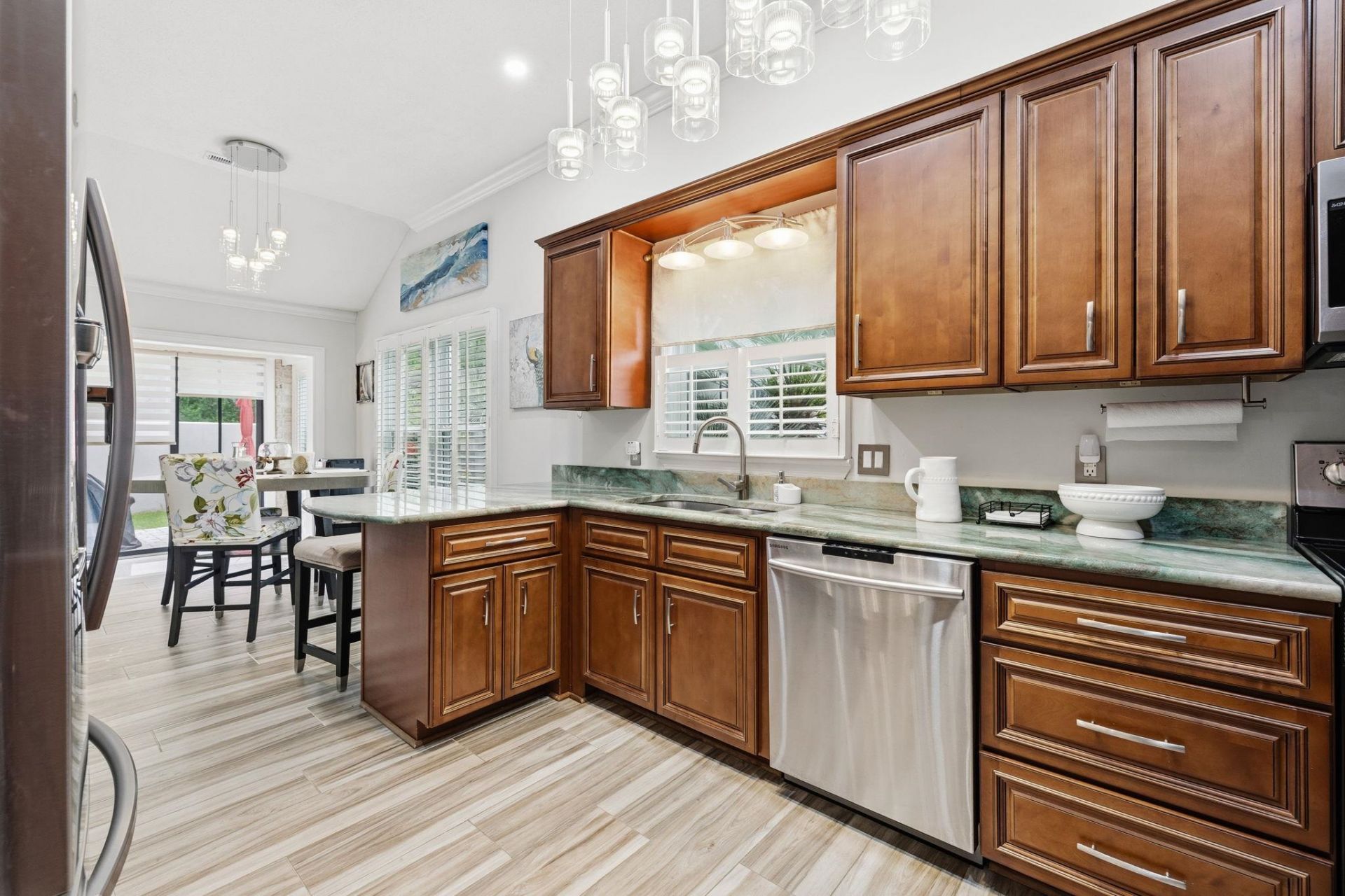 950 Cayman Ct. Photo 11