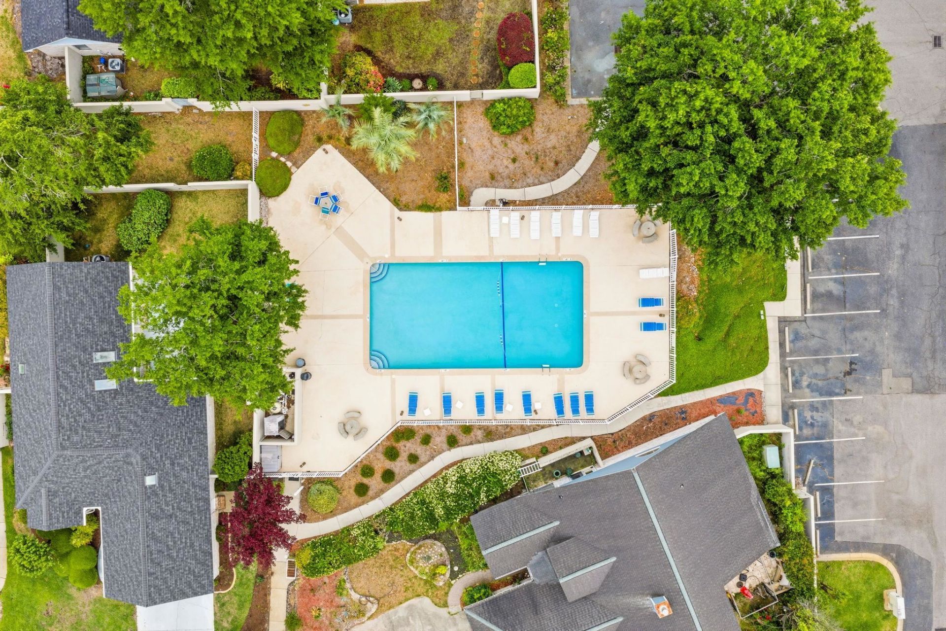 950 Cayman Ct. Photo 37
