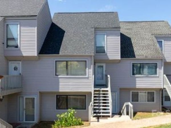 1050 21st Avenue Avenue NW, Unit 90, Hickory, NC 28604
