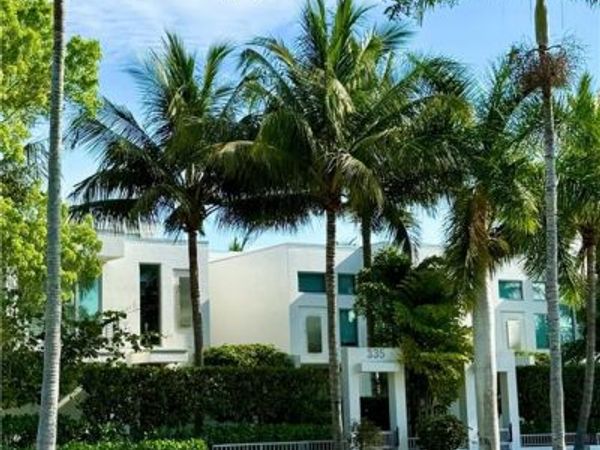 335 Banyan BLVD , Unit 4, NAPLES, FL 34102