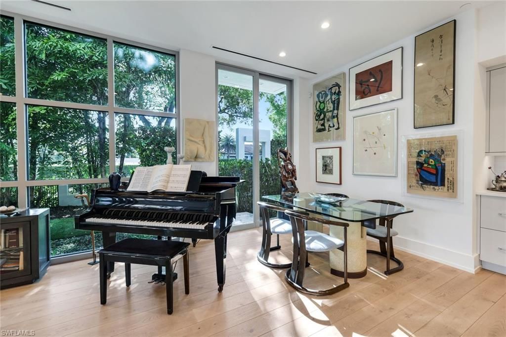 335 Banyan Blvd, Unit 4, Naples, FL 34102 Photo