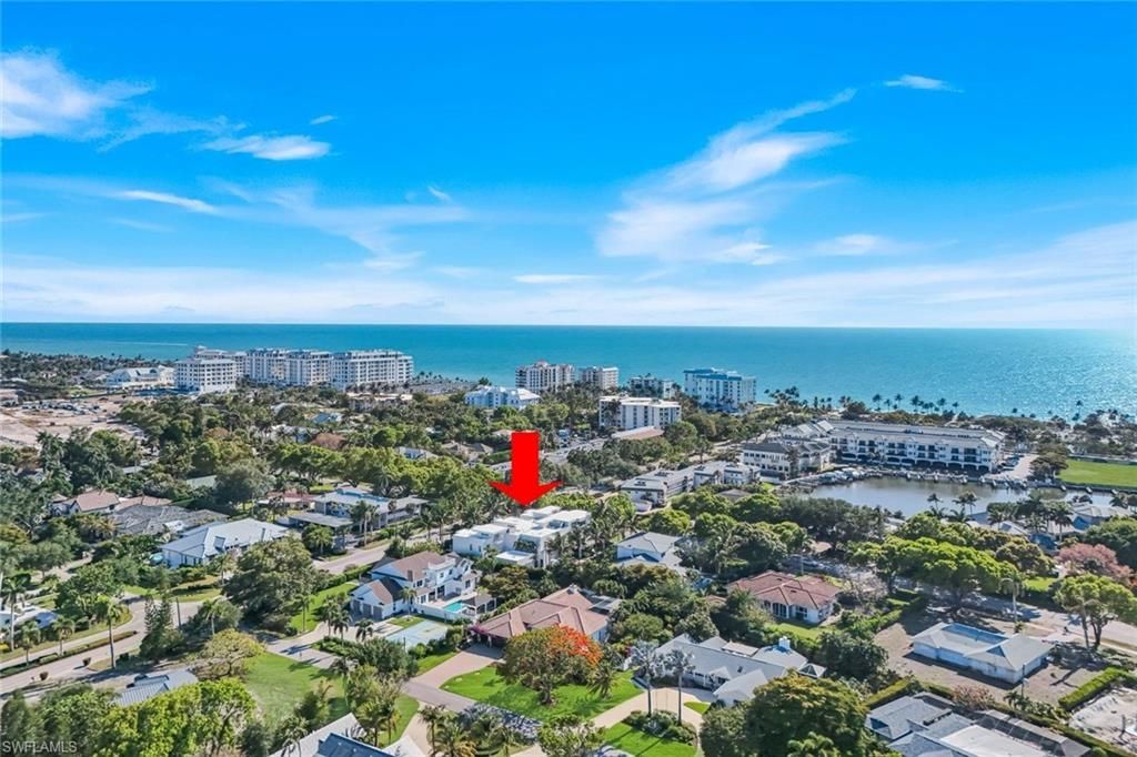 335 Banyan Blvd, Unit 4, Naples, FL 34102 Photo