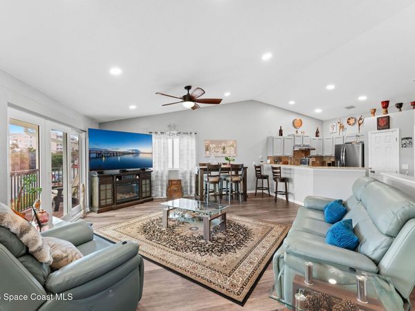 2003 Cato Court, Unit F-8, Indialantic, FL 32903