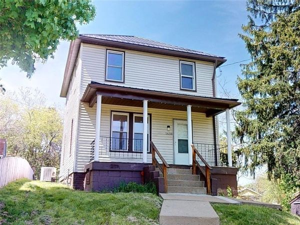 1638 Saxonburg Blvd , Tarentum, PA 15084