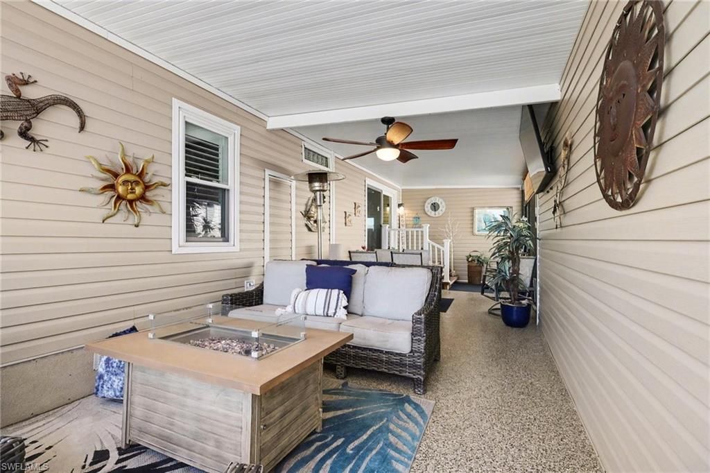 11111 Bayside Ln, Fort Myers Beach, FL 33931 Photo