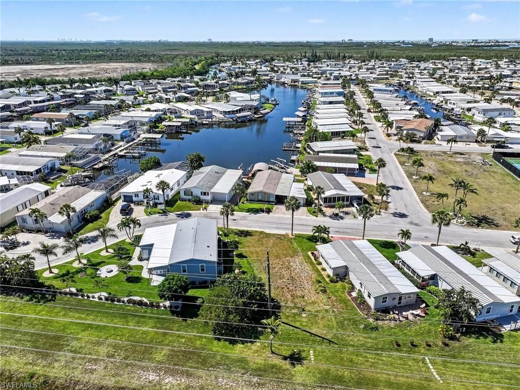 11111 Bayside Ln, Fort Myers Beach, FL 33931 Photo