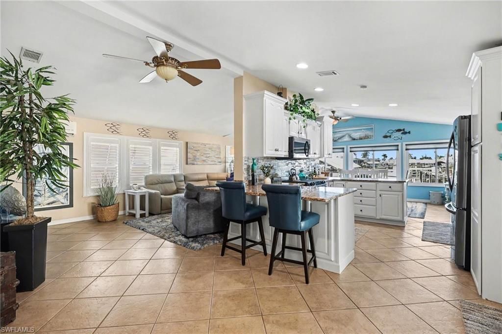11111 Bayside Ln, Fort Myers Beach, FL 33931 Photo