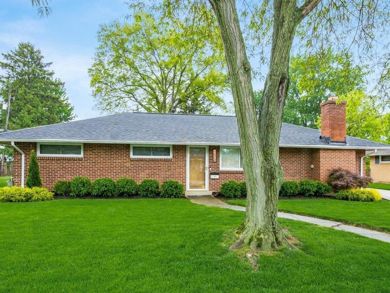 1472 Golding Drive, Reynoldsburg, OH 43068 Photo 2