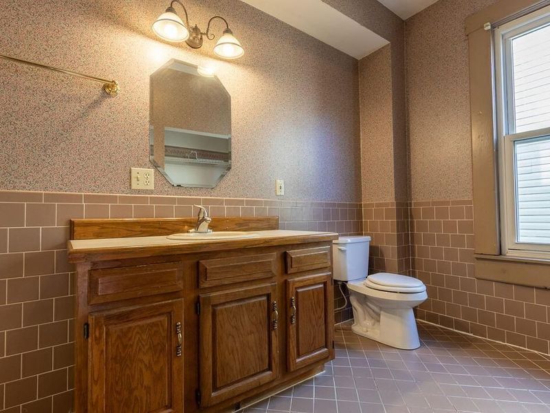 769 E Mulberry Street , Lancaster, OH 43130 Photo 13