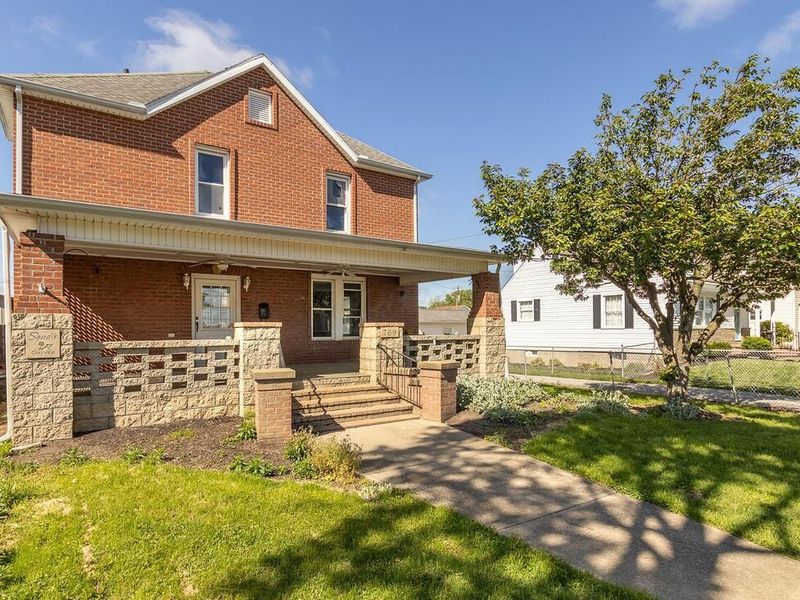 769 E Mulberry Street , Lancaster, OH 43130 Photo 2