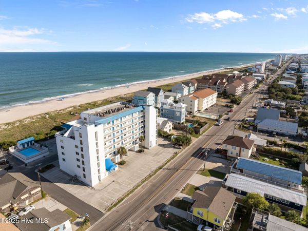 901 S Lake Park Boulevard, Unit 304, Carolina Beach, NC 28428