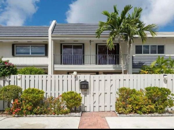 8214 SW 81st Ct , Unit 8214, Miami, FL 33143