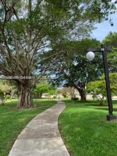 8214 SW 81st Ct, Unit 8214, Miami, FL 33143 Photo