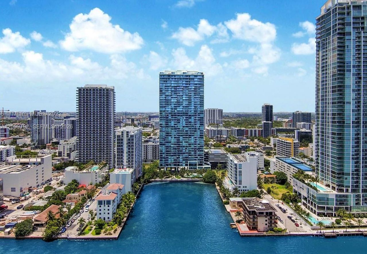460 NE 28th St, Unit 2001, Miami, FL 33137 Photo