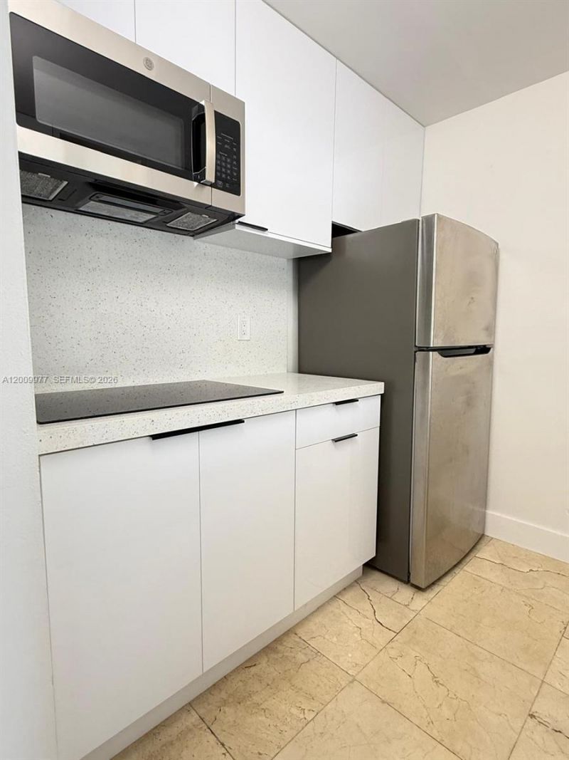 260 NW 107th Ave , Unit 204, Miami, FL 33172 Photo