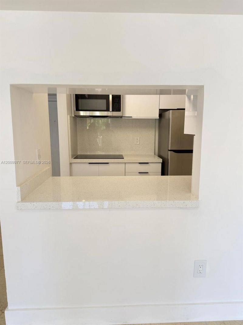 260 NW 107th Ave , Unit 204, Miami, FL 33172 Photo