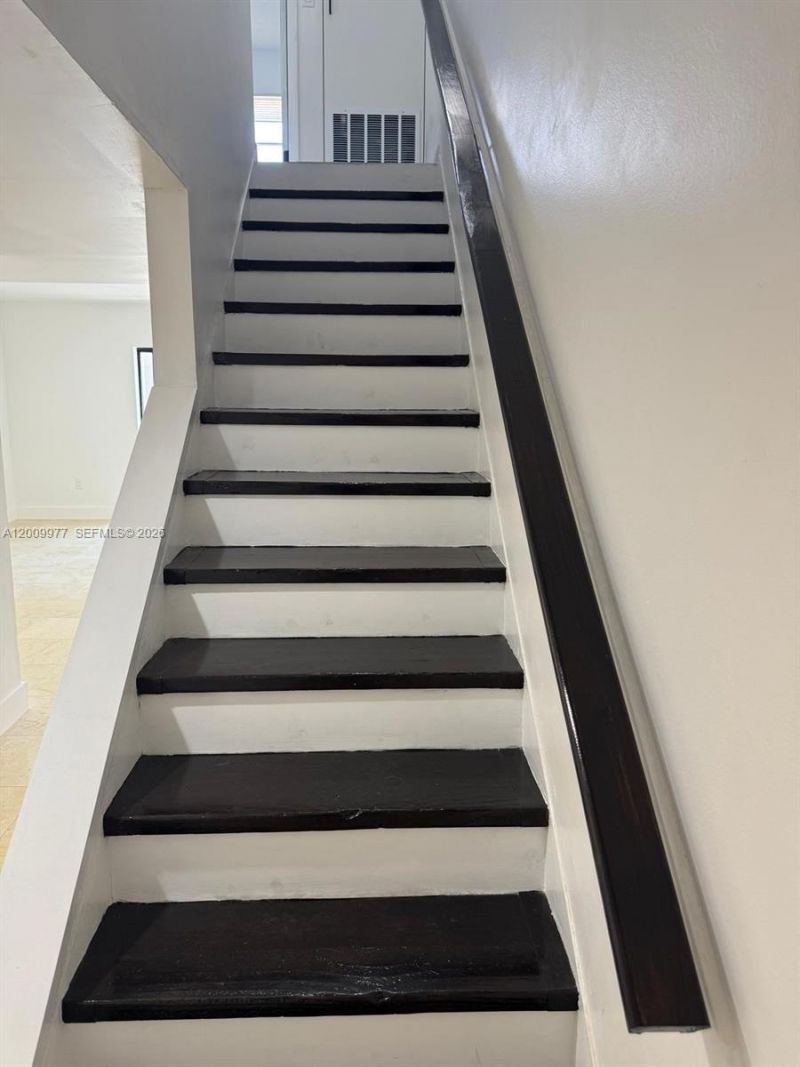 260 NW 107th Ave , Unit 204, Miami, FL 33172 Photo