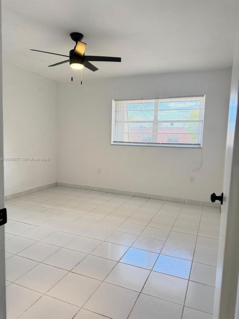260 NW 107th Ave , Unit 204, Miami, FL 33172 Photo