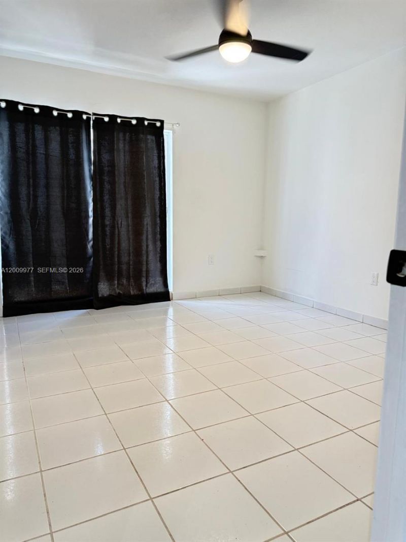 260 NW 107th Ave , Unit 204, Miami, FL 33172 Photo