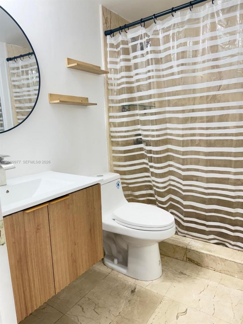 260 NW 107th Ave , Unit 204, Miami, FL 33172 Photo