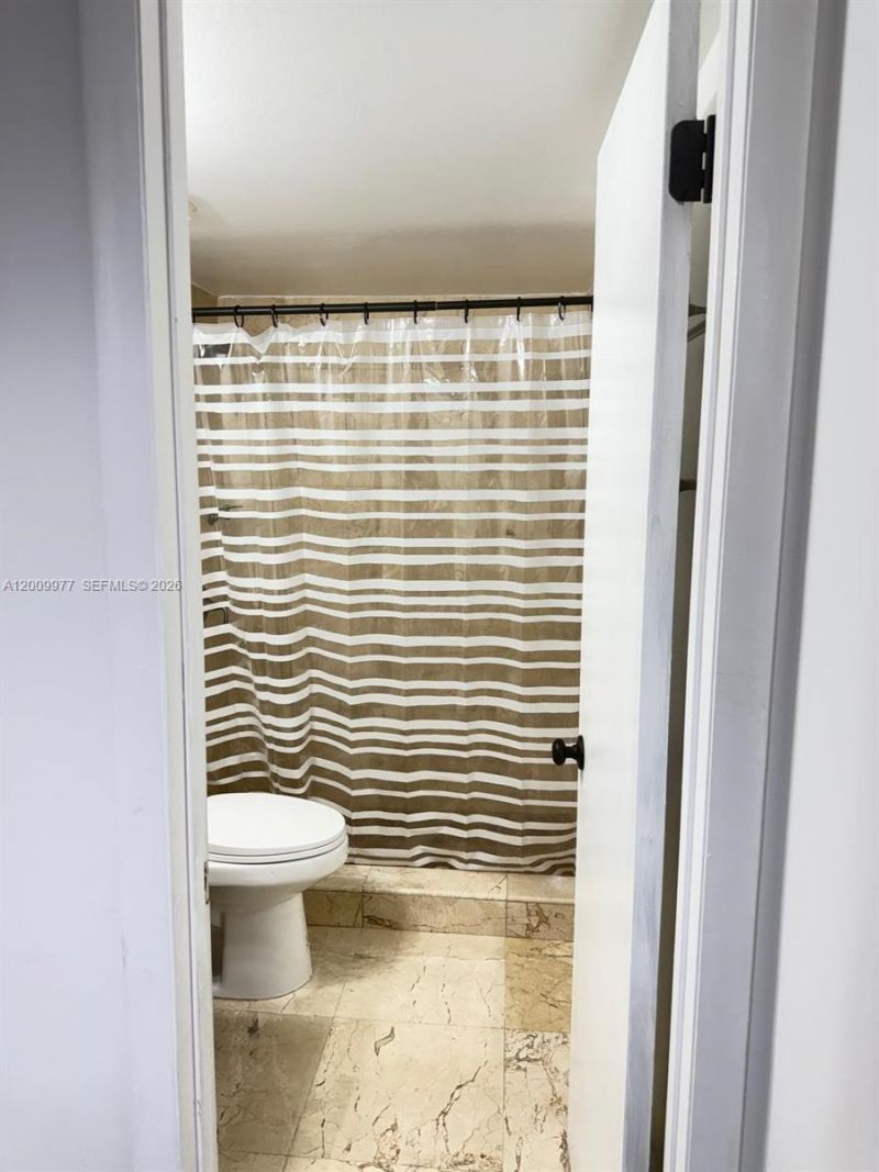 260 NW 107th Ave , Unit 204, Miami, FL 33172 Photo