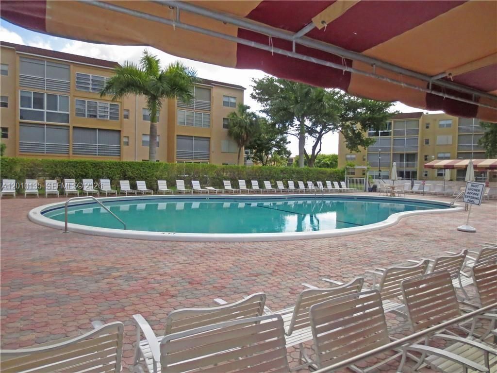 2861 Somerset Dr , Unit 107, Lauderdale Lakes, FL 33311 Photo