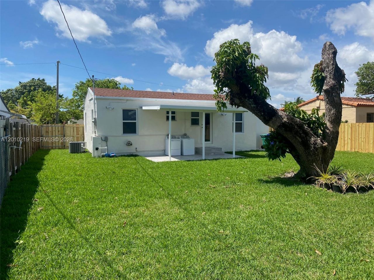 4871 SW 5th Ter , Unit 4871, Miami, FL 33134 Photo