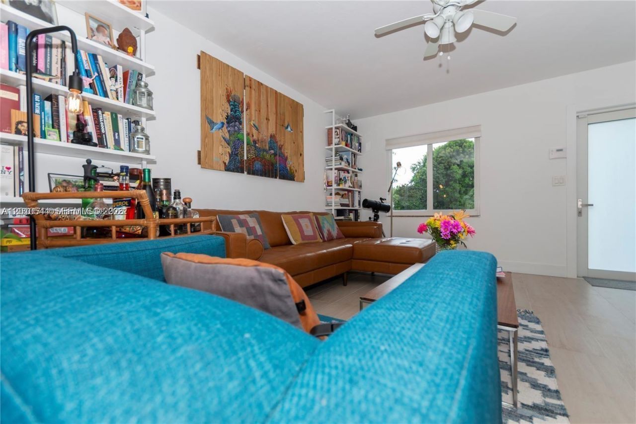 202 NW 92nd St, Miami Shores, FL 33150 Photo