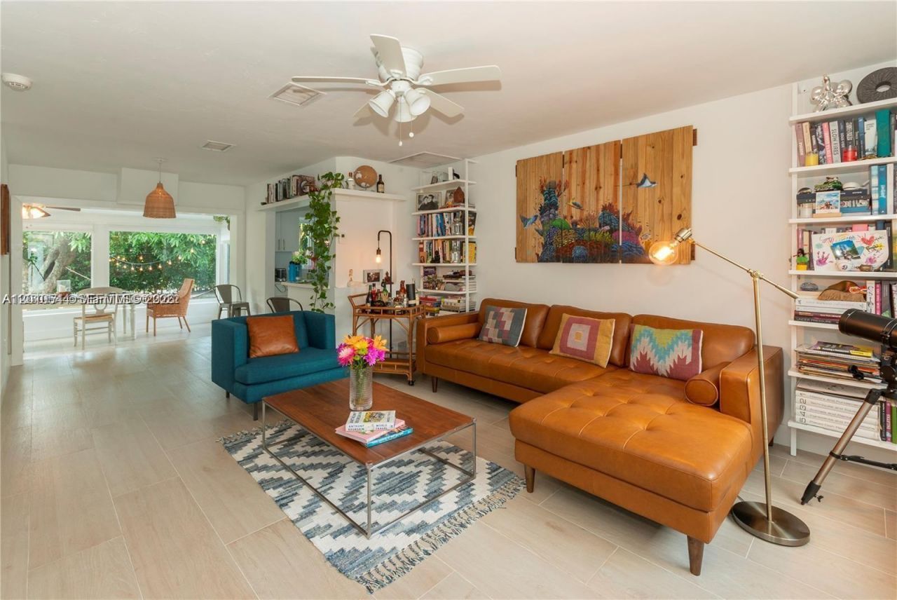 202 NW 92nd St, Miami Shores, FL 33150 Photo