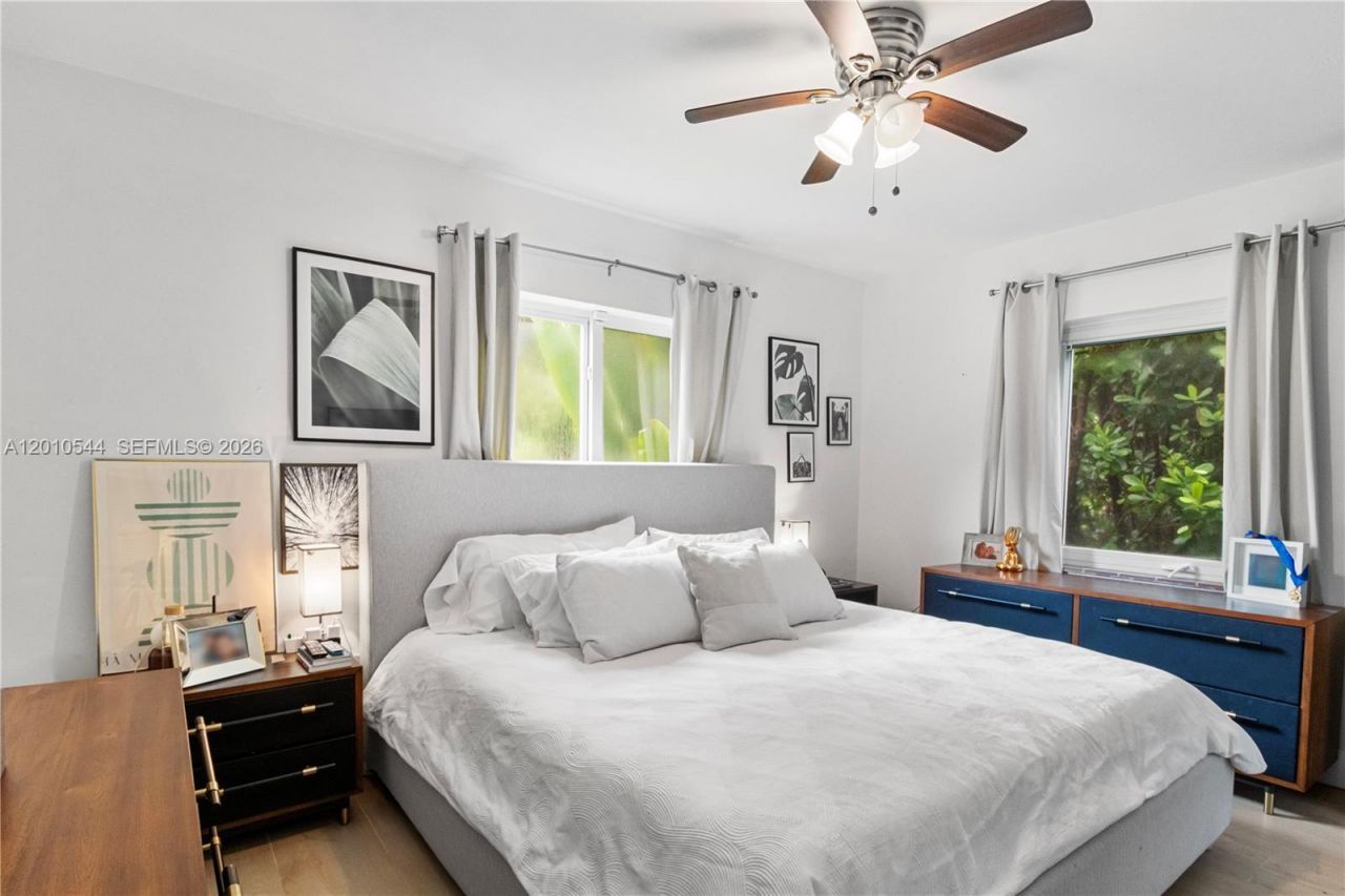 202 NW 92nd St, Miami Shores, FL 33150 Photo
