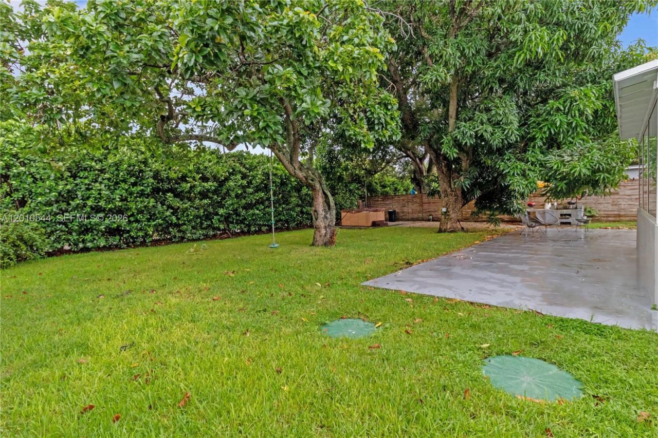 202 NW 92nd St, Miami Shores, FL 33150 Photo