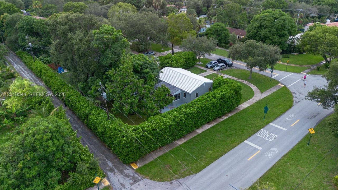 202 NW 92nd St, Miami Shores, FL 33150 Photo