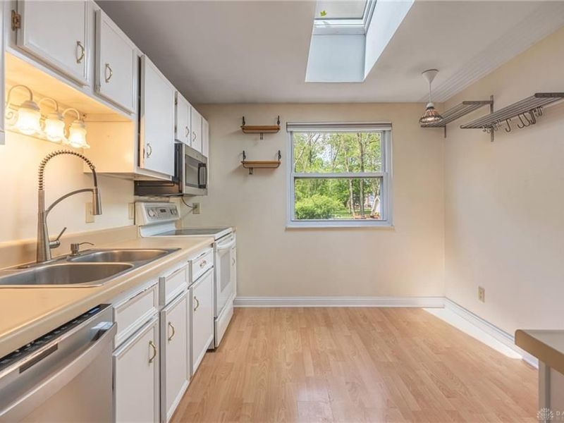 4295 Fowler Drive, Bellbrook, OH 45305 Photo 10